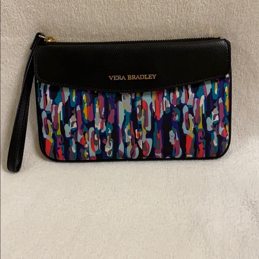 Limited Edition Vera Bradley wristlet